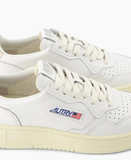 Cheap Sneaker Medalist Low Wom Goud Dames Sneakers